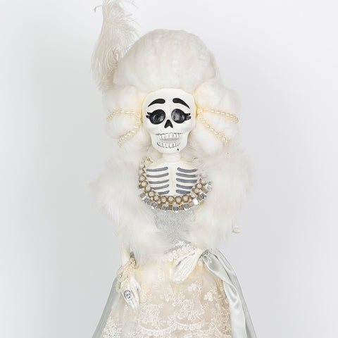 10*8*28‘’ White Dress Halloween The Ghost Bride Décor