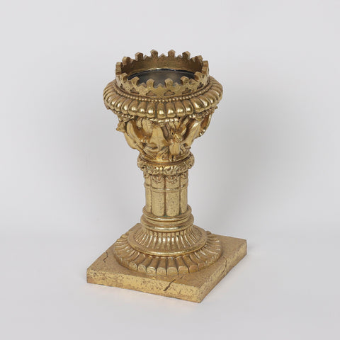 4.75*4.75*8.75‘’Golden Candle Holder Décor