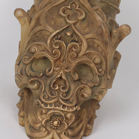 6*10.5*10.5‘’ Black Gold Poly Skull Décor