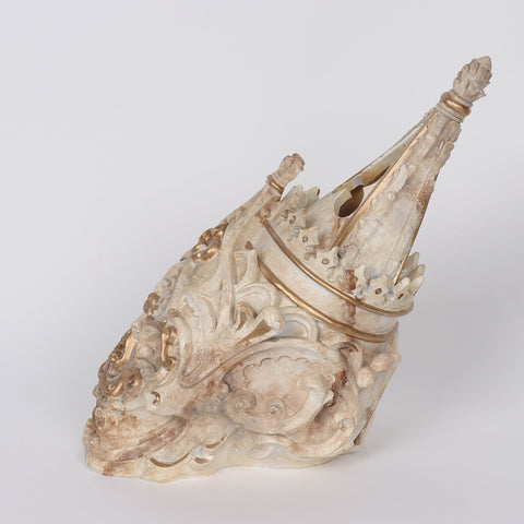 6*10.5*10.5‘’White Poly Skull Décor