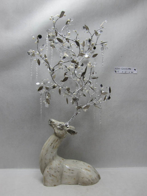 DEER WITH LARGE ANTLERS