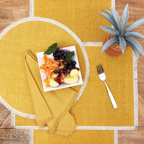 Fringed Dandelion Round Placemat 15in.