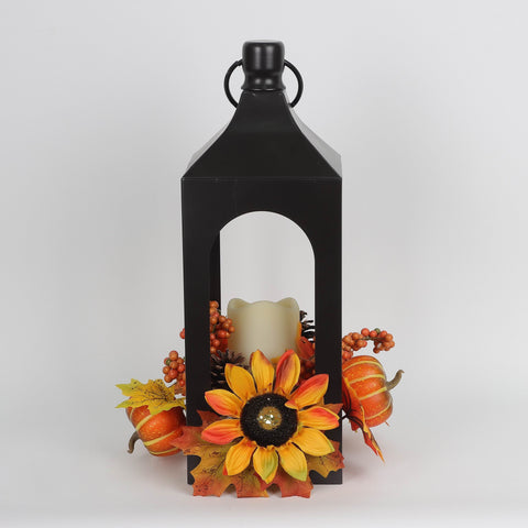 Harvest Lantern with Lighting Candle and Sunflower Décor