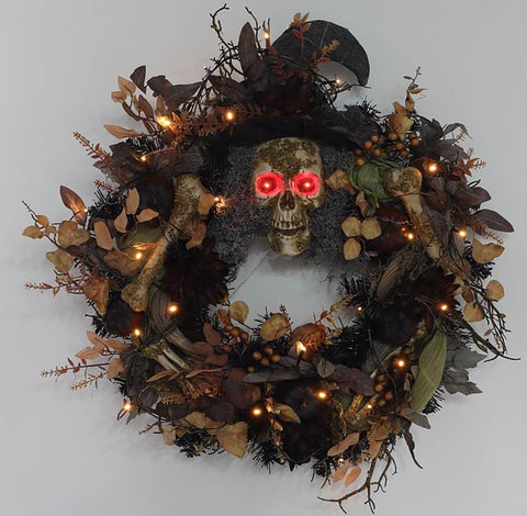 Prelit Swamp Skeleton Wreath
