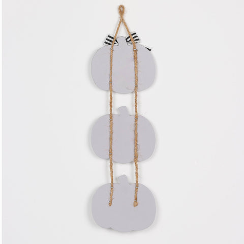 4.125*0.125*12.5'' Halloween Trick Or Treat Wall Hanger Décor