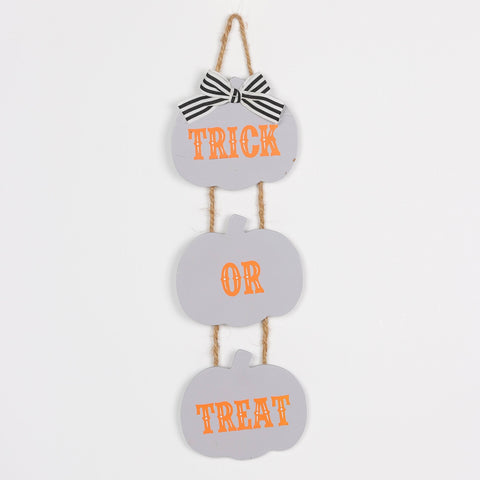 4.125*0.125*12.5'' Halloween Trick Or Treat Wall Hanger Décor