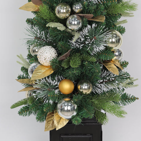 Christmas Tree Décor | Christmas Decor | Festive Holiday Decoration