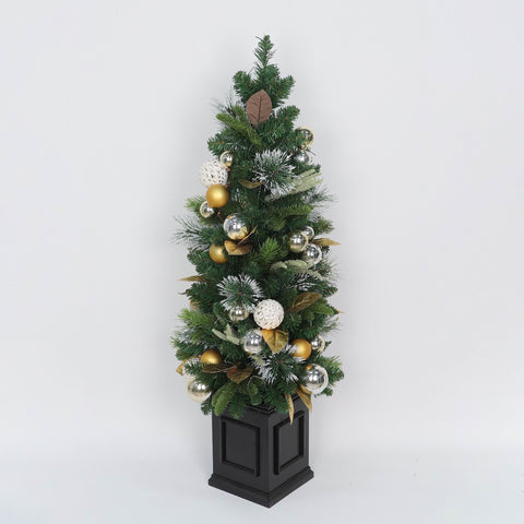 Christmas Tree Décor | Christmas Decor | Festive Holiday Decoration