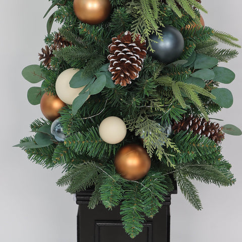 Christmas Tree Décor | Christmas Decor | Festive Holiday Decoration