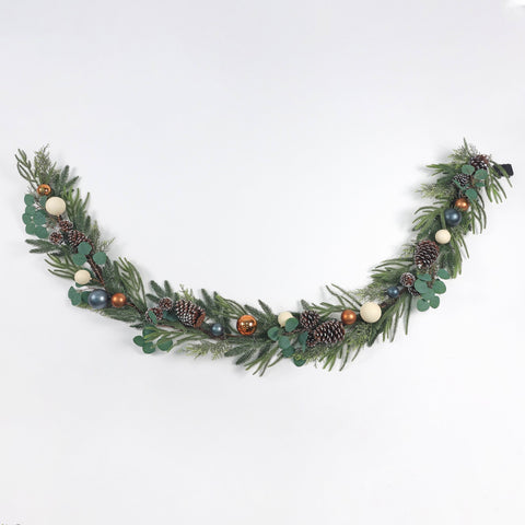 Christmas Garland | Christmas Decor | Festive Holiday Decoration