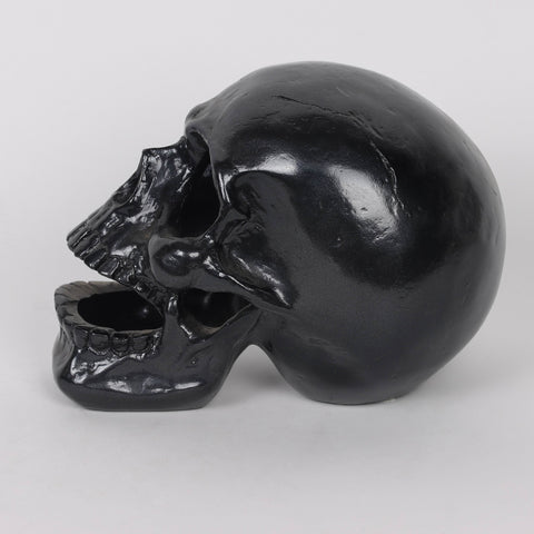 5.25*7.5*6.0''Black Skull Décor