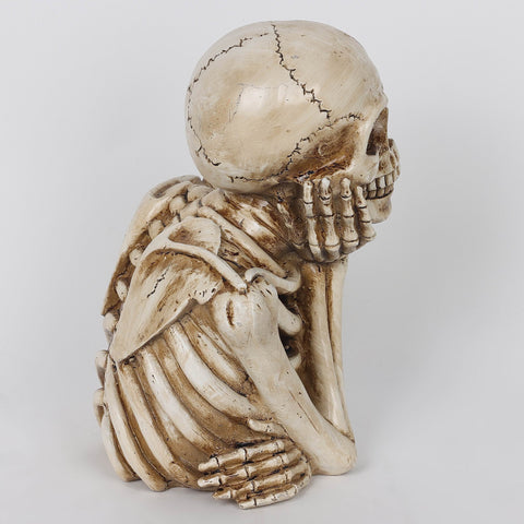 7.0*5.25*9.0''Ghost Smilling Resin Skeleton Décor W/Hanh On Face