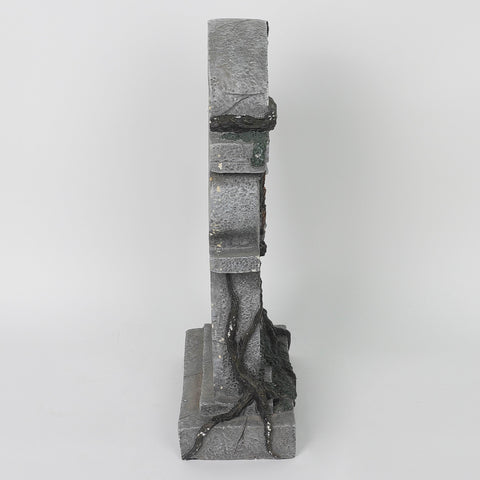 10.2*4.5*16.0''Madame Claire Coyant Tombstone Décor
