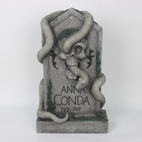 16.0*6.0*27.5''Skull Tombstone Décor W/Snake
