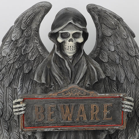 14.0*7.0*26.0''Beware Resin Decor