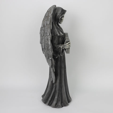 14.0*7.0*26.0''Beware Resin Decor