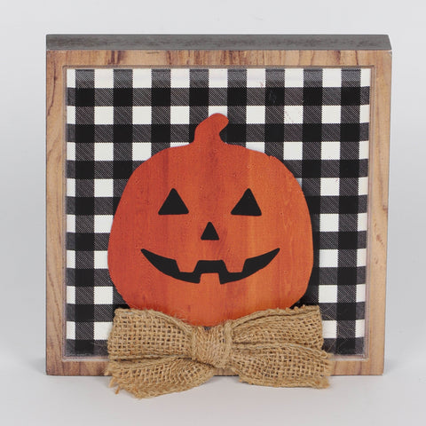Halloween Pumpkin Plaid Table Décor with Burlap Bow