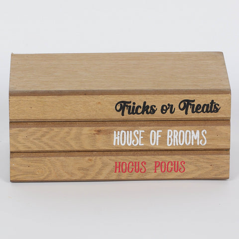 Halloween Rustic Books Décor