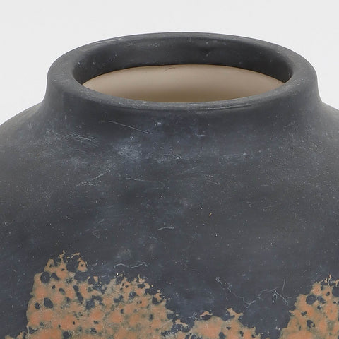 Ceramic Pot Decoration