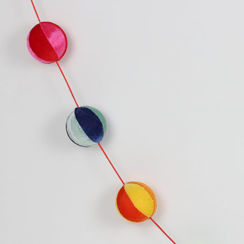 Christmas Plastic Balls Garland
