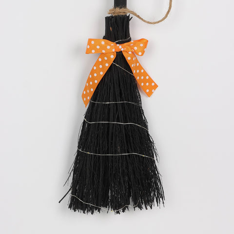 6.75*2.0*32.0''Black Cat Besom Hanger W/Lite Décor