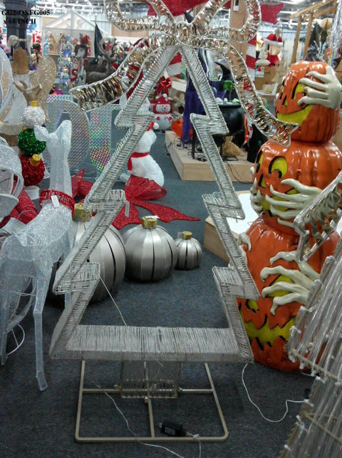 Christmas PRE-LIT OUTDOOR decor