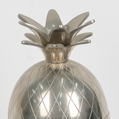 Metal Pineapple Decoration