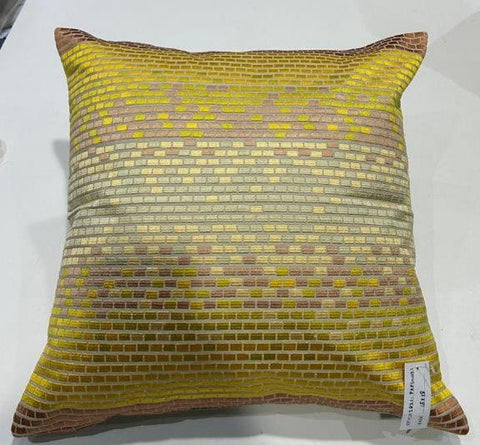 Embroidery Cushion Cover , Front Cotton Sheeting & Back Cotton Chambray, With Concealed Zip