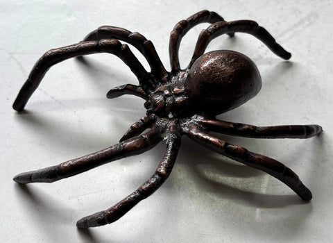 Anatomical Black-Widow Spider Sculpture (S)