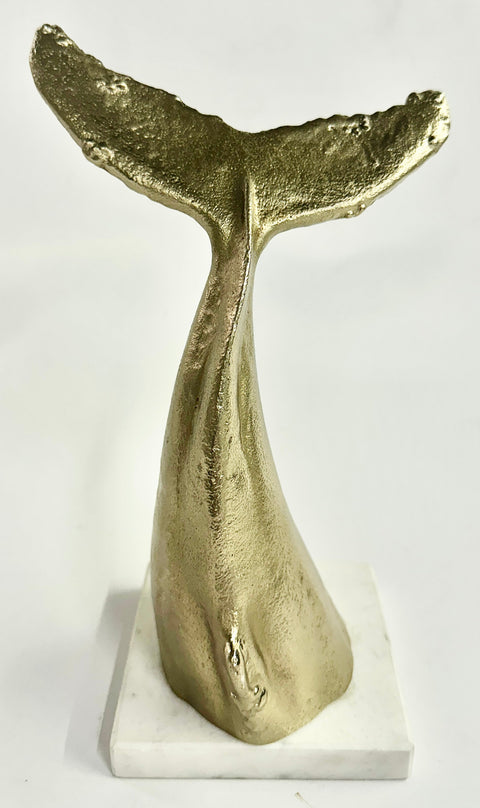 Anatomical Whale Tail On Base (M) Gold
