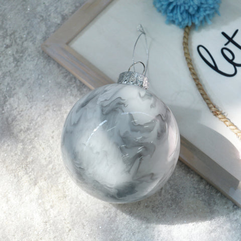 CHRISTMAS 4.72 in Marbled Ornament