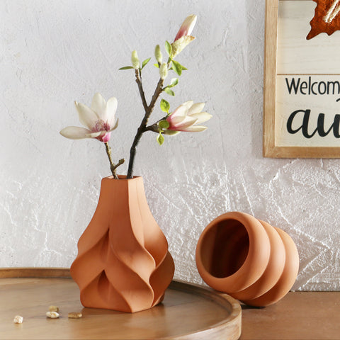 3.86 X 3.86"  Ceramic Vase