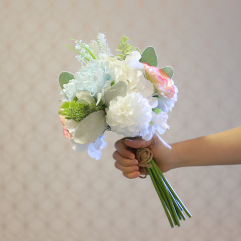 Artificial Flower Bouquet-W&B