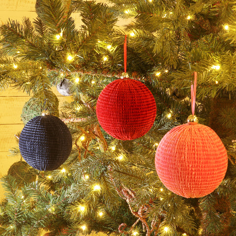 CHRISTMAS DIA. 4.75in Blue Fabric Sphere Ornament