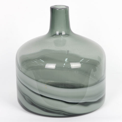 23*23*26Cm  Glass Vase