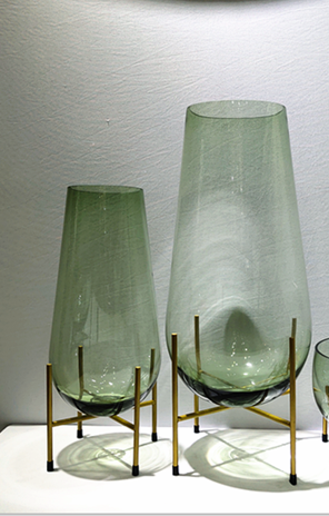 23.5*H47*H55*D26Cm Green Glass Vase Décor W/Metal Base