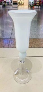 16.5*40*14.7Cm White Glass Vase Décor