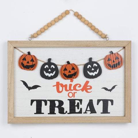 Halloween Trick or Treat Pumpkin Wall Hanger