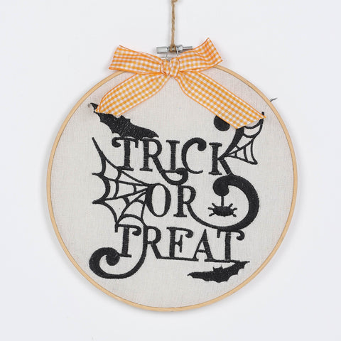 Halloween "Trick or Treat" Round Wall Hanger with Plaid Bow