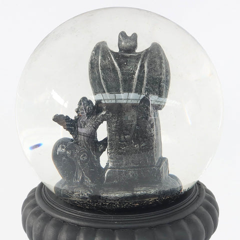 4.5*8.0''Ghost Black Resin Water Ball Décor