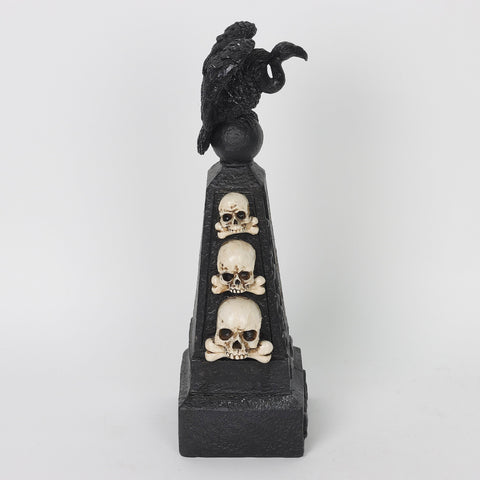 4.75*3.75*12.75'' Black Rip Décor W/Skull