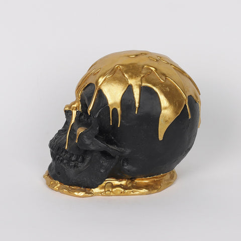 6.75*4.25*5.125'' Gold&Black Skull Décor W/Lite