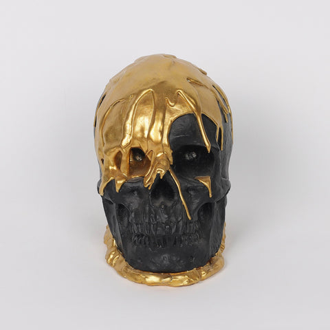 6.75*4.25*5.125'' Gold&Black Skull Décor W/Lite