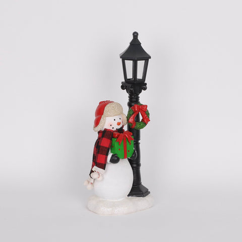 Christmas Resin Lamp Post W/ Snowman Décor