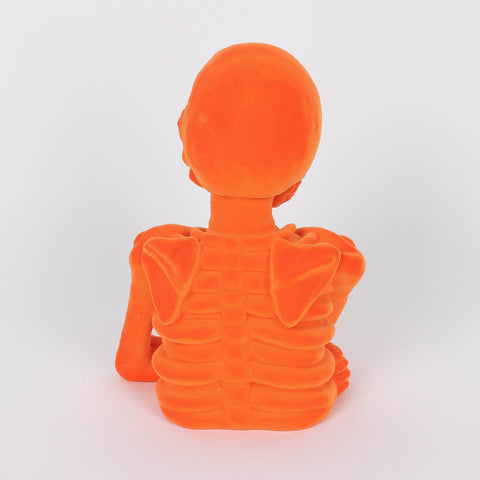 5.0*4.25*8.25'' Orange Flocking Thinking Skeleton Décor