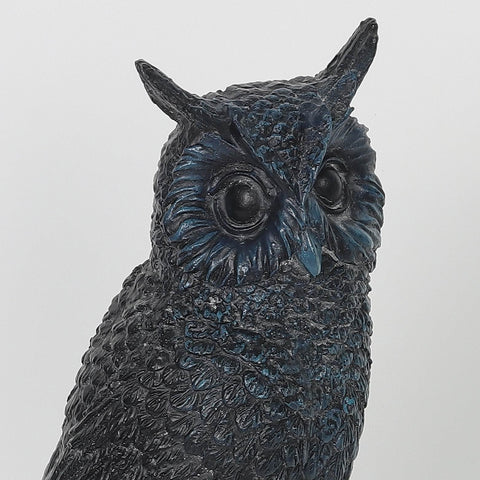 4.75*3.5*12.0'' Balck Owl Standing On A Stone Column Décor