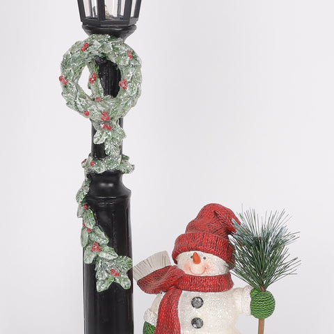 Christmas Resin Lamp Post W/ Snowman Décor