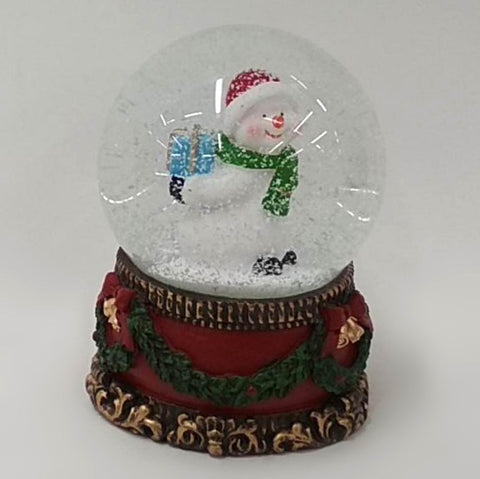 Christmas Resin Water Global Decor 
