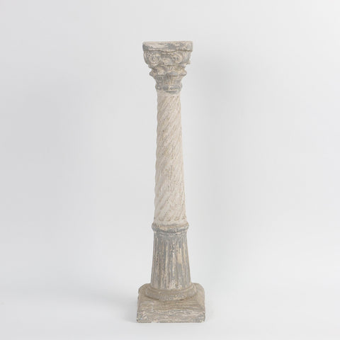 5.75*5.75*22.75 Inch
Resin Pillar Décor