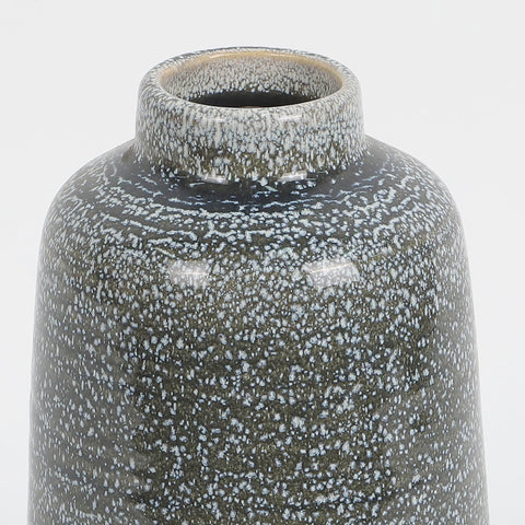 Ceramic Vase Decoration